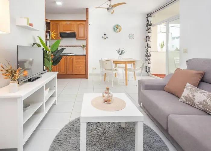 Luminoso En A Un Paso De La Playa Lejlighed *