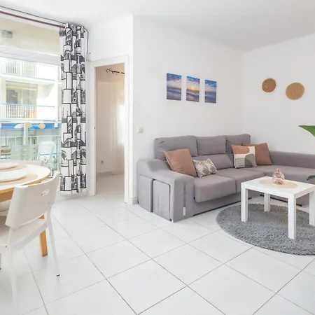 Luminoso En A Un Paso De La Playa Appartamento