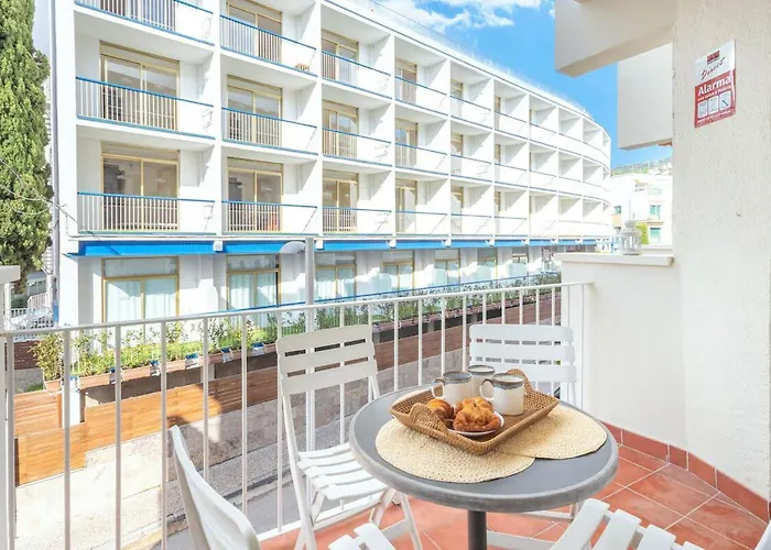 Luminoso En A Un Paso De La Playa * Tossa de Mar